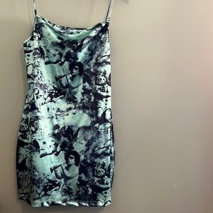 Urban outfitters (brand new) 
Mini dress 
Size XL 
Color: mint